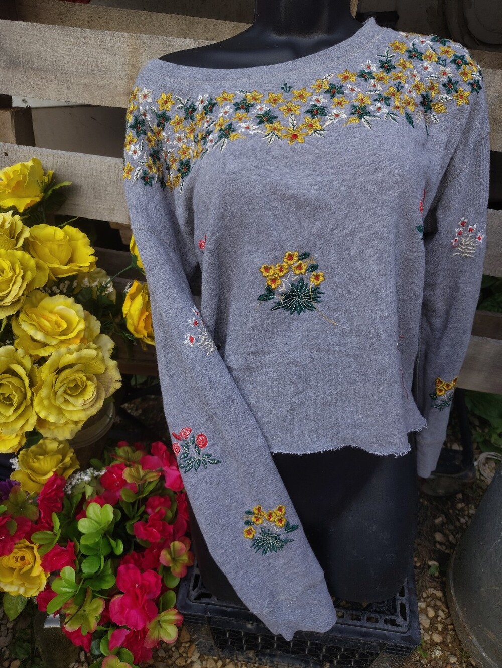 Embroidered Floral Grey Sweatshirt - Women's